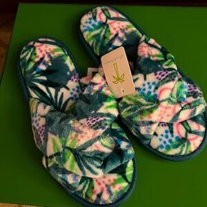 Island House Co fuzzy tropical crossover flip flop / slippers NWT -10